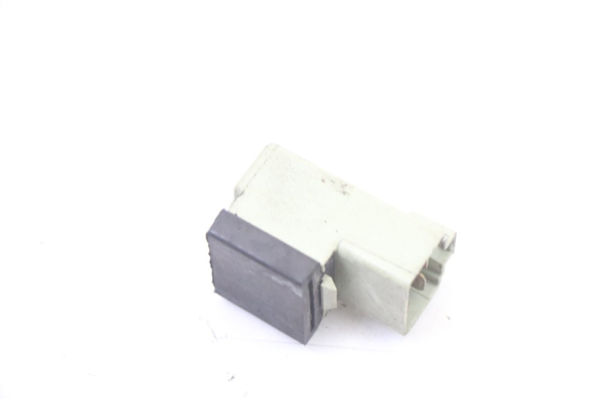 photo de Relè elettrico YAMAHA YP X-MAX XMAX 400 (2014 - 2017) - Dettaglio del componente