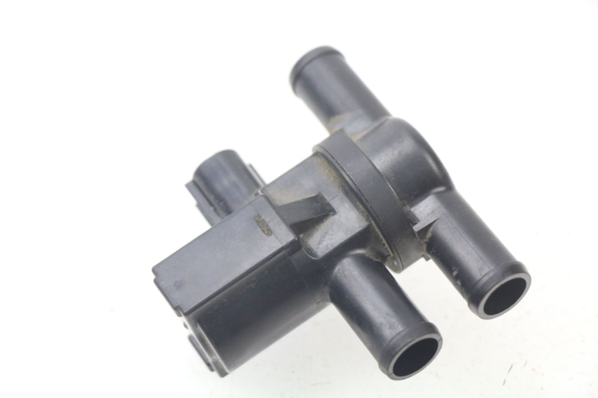 photo de Relè elettrico KAWASAKI Z ABS 750 (2007 - 2013) - Altra angolazione