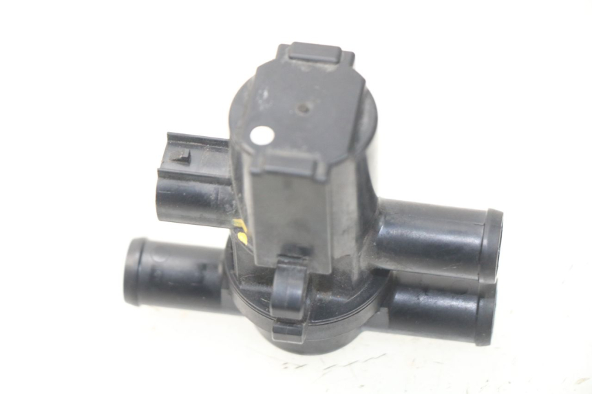 photo de Relè elettrico KAWASAKI Z Z900 900 (2017 - 2019) - Dettaglio del componente