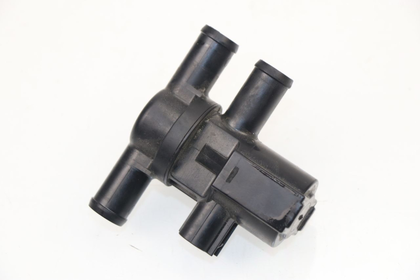 photo de Relè elettrico KAWASAKI Z800 Z ABS 800 (2013 - 2017) - Zoom sullo stato d'uso