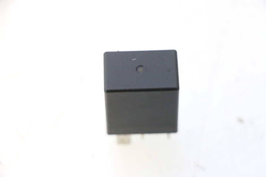 photo de RELE PIAGGIO ZIP IGET 4T 50 (2021 - 2023) - Altra angolazione