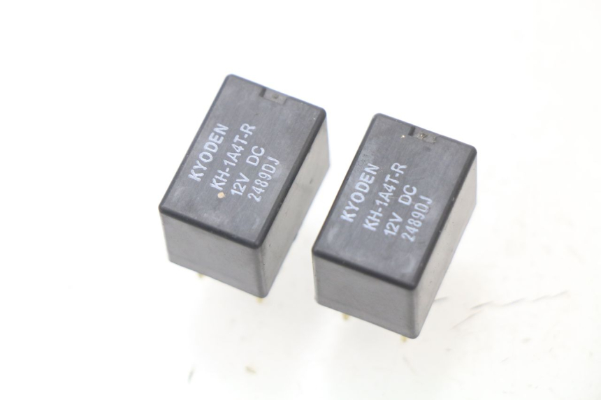 photo de RELE' ELETTRICO UNIVERSAL BIKE ZN50QT-11B 50 (2018 - 2021) - Vista principale