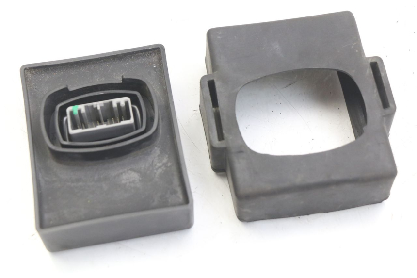 photo de RELE FANALE HONDA FORZA 125 (2015 - 2016) - Vista principale