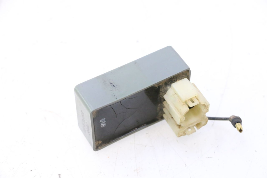 photo de RELE FARO KYMCO MXU R 250 (2004 - 2010) - Altra angolazione