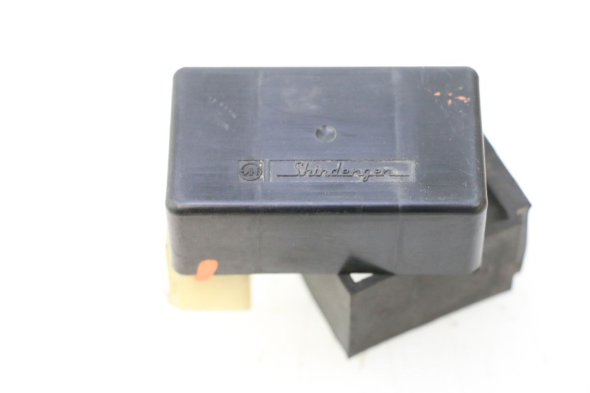 photo de RELE FARO HONDA ST PAN EUROPEAN 1100 (1990 - 2002) - Vista principale