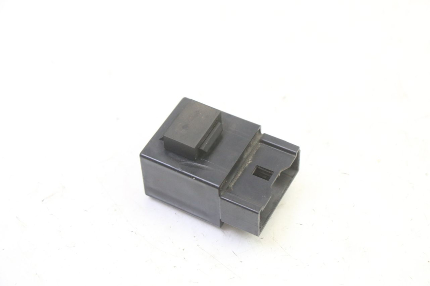 photo de RELÈ POMPA CARBURANTE YAMAHA TDM ABS 900 (2002 - 2014) - Zoom sullo stato d'uso