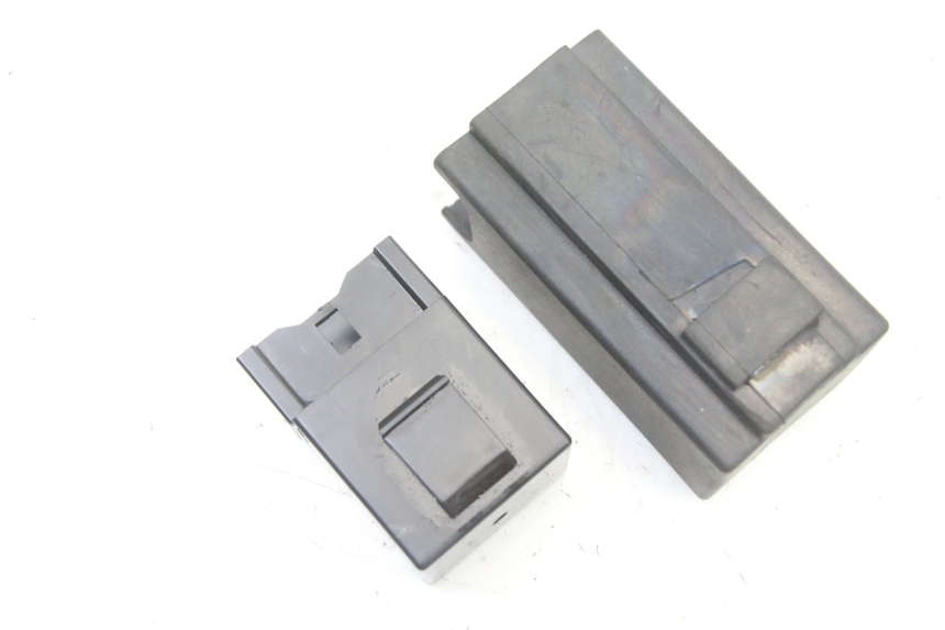 photo de RELÈ POMPA CARBURANTE YAMAHA TRACER 7 700 (2020 - 2024) - Altra angolazione