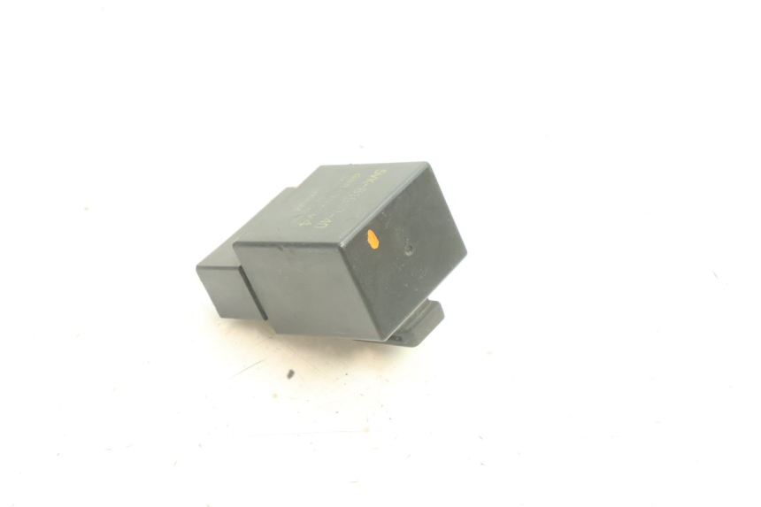 photo de RELÈ POMPA CARBURANTE YAMAHA YZF R6 600 (2008 - 2009) - Dettaglio del componente
