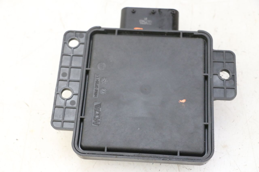 photo de ROLL LOCK RELE PIAGGIO MP3 HPE 310 (2024 - 2025) - Zoom sullo stato d'uso