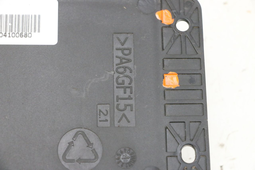 photo de ROLL LOCK RELE PIAGGIO MP3 HPE 300 (2019 - 2026) - Altra angolazione