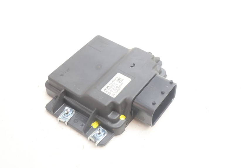 photo de ROLL LOCK RELE PIAGGIO MP3 HPE 530 (2022 - 2026) - Vista principale