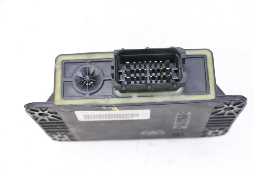 photo de RELAIS ROLL LOCK PIAGGIO MP3 500 (2014 - 2017) - Altra angolazione