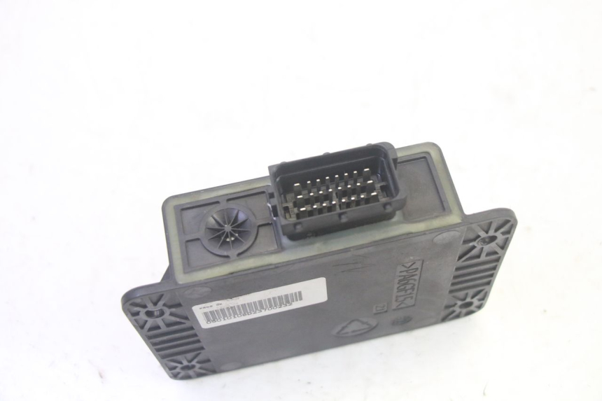 photo de ROLL LOCK RELE PIAGGIO MP3 500 (2016 - 2018) - Altra angolazione