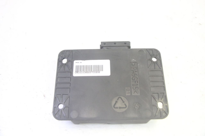 photo de ROLL LOCK RELE PIAGGIO MP3 500 (2016 - 2018) - Primo piano tecnico