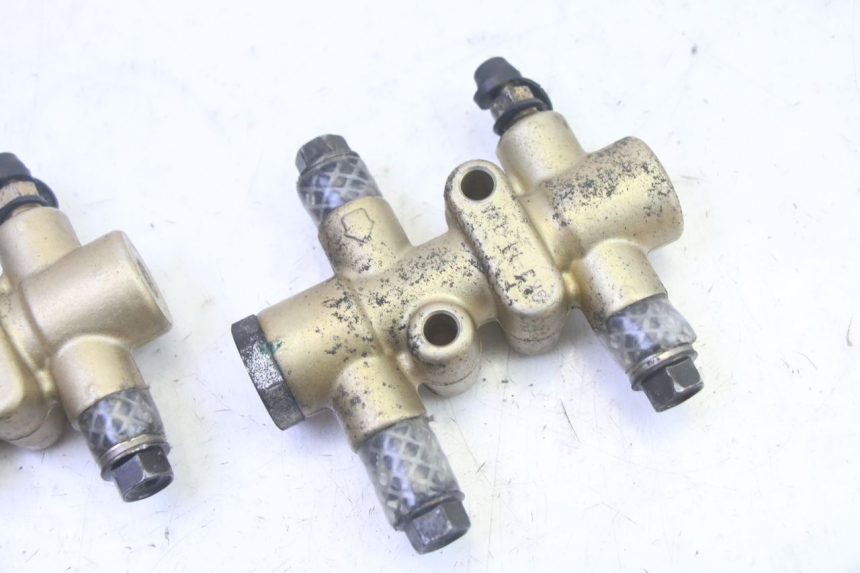 photo de TUBO FRENO ADIVA AD3 300 (2014 - 2020) - Altra angolazione