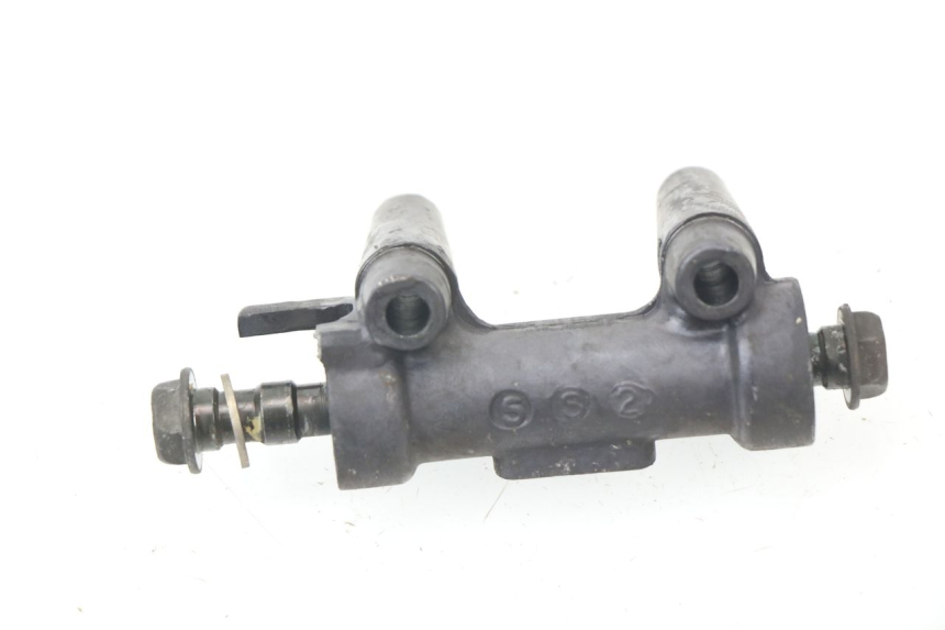 photo de DISTRIBUITORE FRENO KAWASAKI GPZ S 500 (1994 - 2005) - Dettaglio del componente