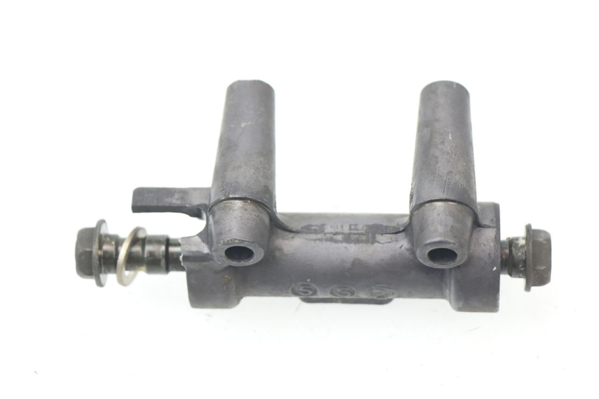 photo de DISTRIBUITORE FRENO KAWASAKI GPZ S 500 (1994 - 2005) - Zoom sullo stato d'uso