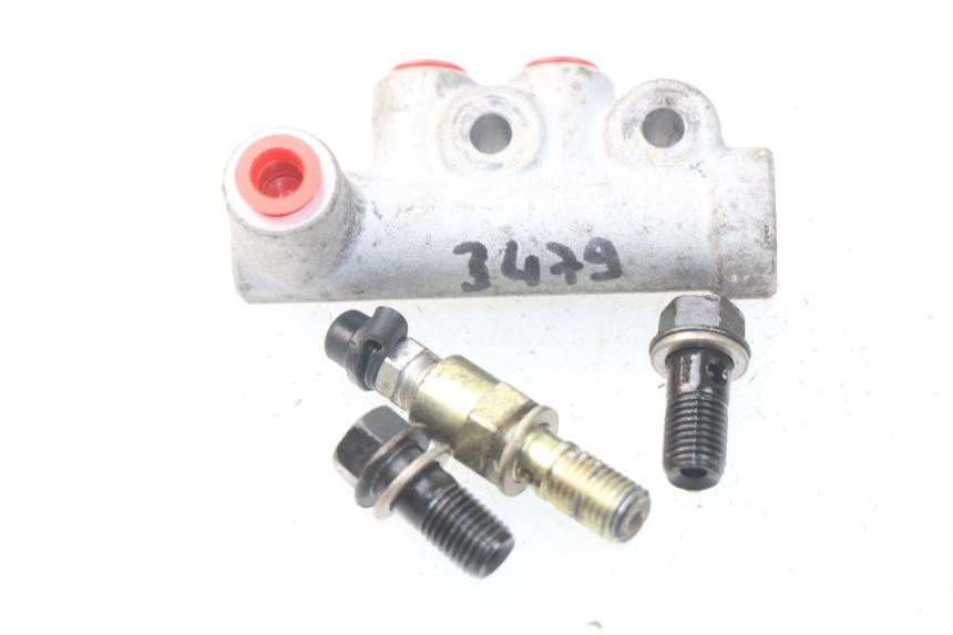 photo de DISTRIBUITORE FRENO SYM GTS EVO 125 (2009 - 2013) - Vista principale