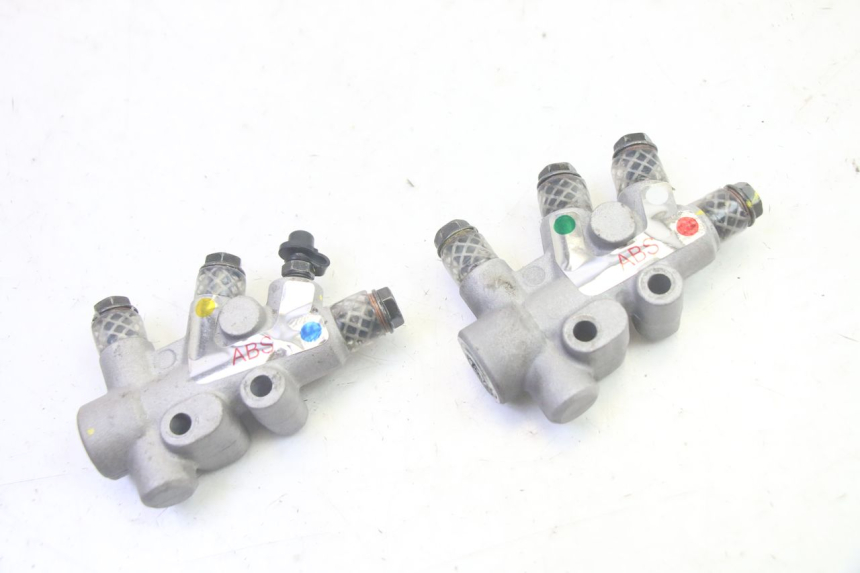 photo de TUBO FRENO PIAGGIO MP3 HPE 350 (2018 - 2020) - Vista principale