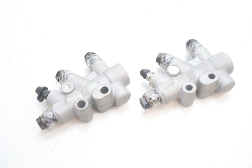photo de TUBO FRENO PIAGGIO MP3 HPE 530 (2022 - 2026) - Vista principale