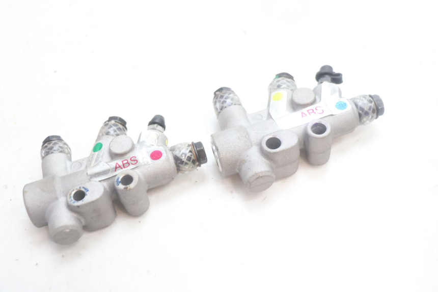 photo de TUBO FRENO PIAGGIO MP3 HPE 530 (2022 - 2026) - Zoom sullo stato d'uso