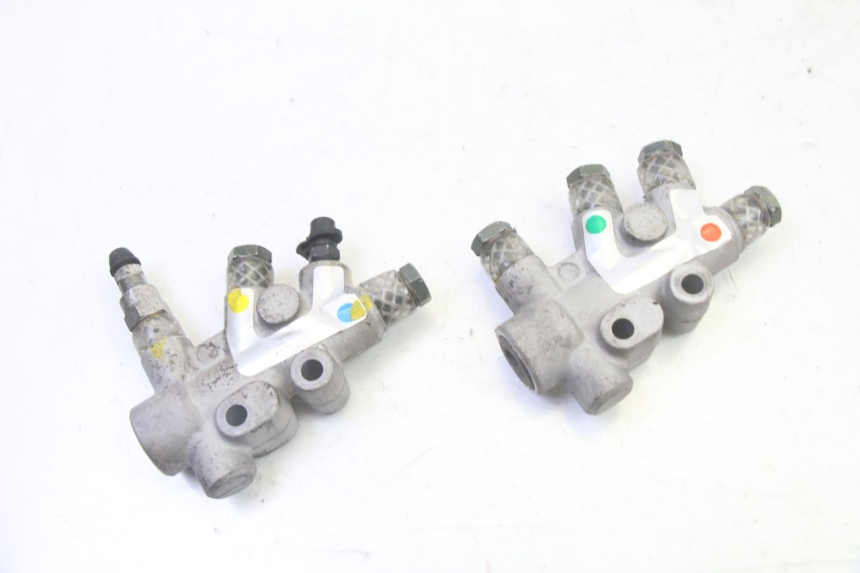 photo de TUBO FRENO PIAGGIO MP3 LT 300 (2010 - 2016) - Altra angolazione