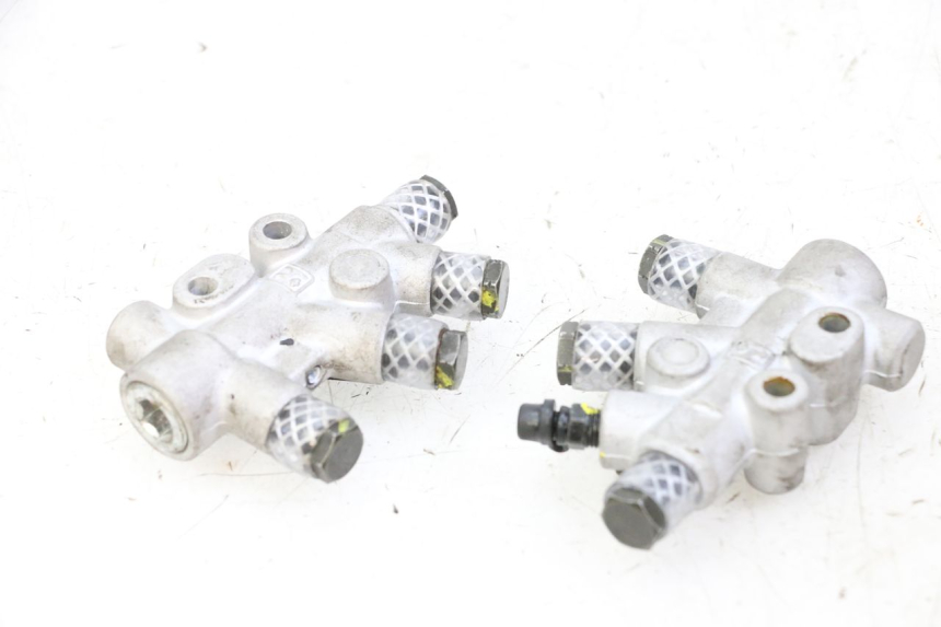 photo de DISTRIBUITORE FRENO PIAGGIO MP3 500 (2014 - 2017) - Vista principale