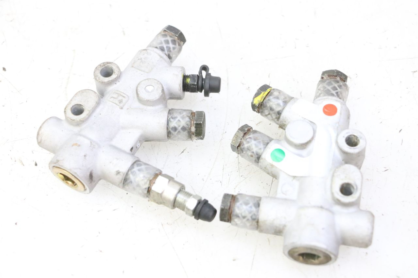 photo de DISTRIBUITORE FRENO PIAGGIO MP3 RL 250 (2006 - 2010) - Vista principale