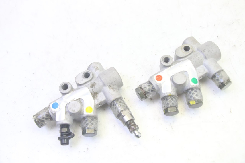 photo de DISTRIBUITORE FRENO PIAGGIO MP3 RL 250 (2006 - 2010) - Dettaglio del componente