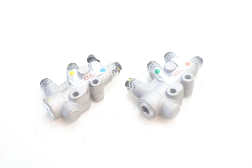 photo de TUBO FRENO PIAGGIO MP3 500 (2016 - 2018) - Zoom sullo stato d'uso