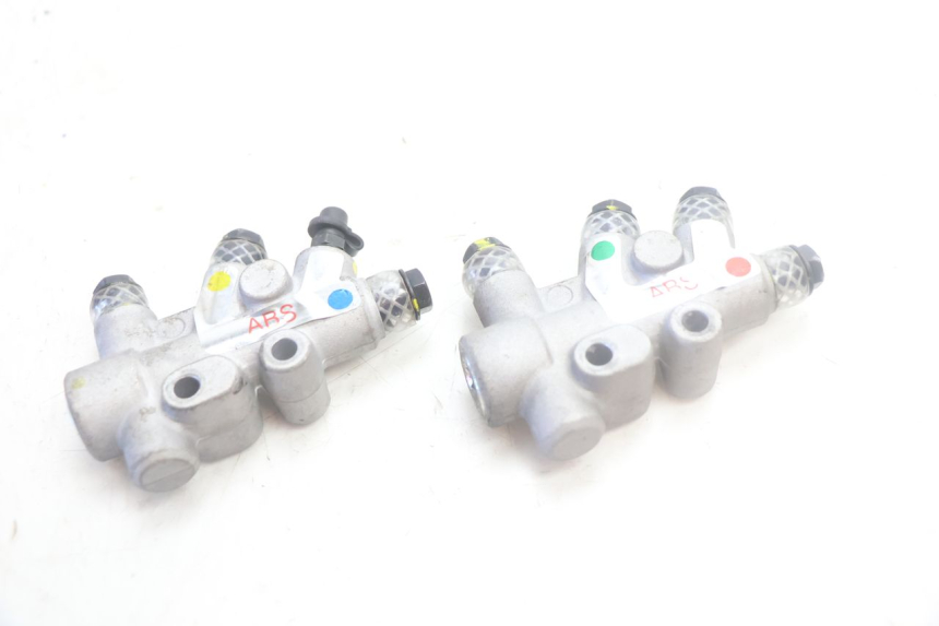 photo de TUBO FRENO PIAGGIO MP3 500 (2016 - 2018) - Altra angolazione