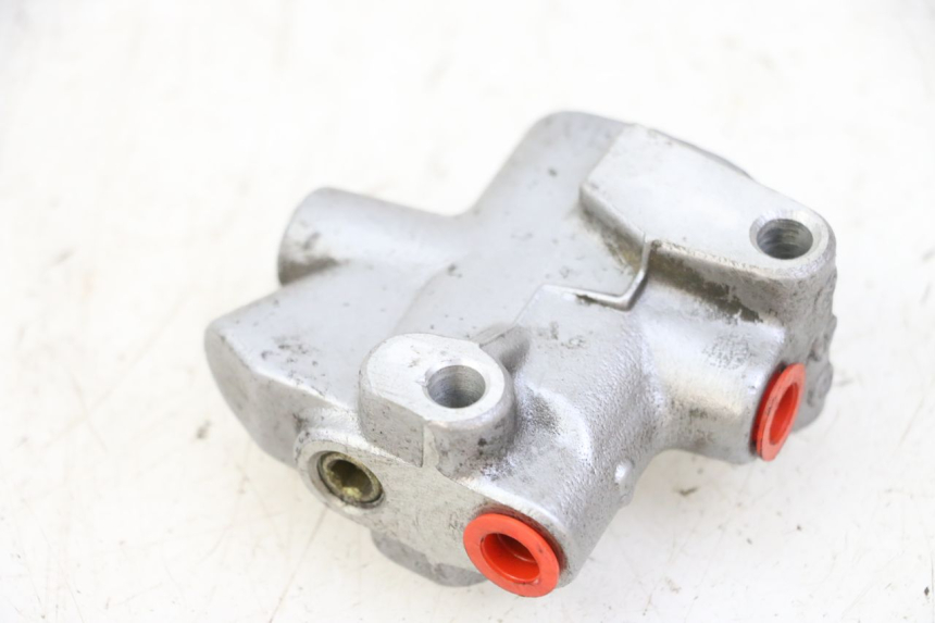 photo de DISTRIBUITORE FRENO HONDA NTV DEAUVILLE 650 (2001 - 2006) - Dettaglio del componente