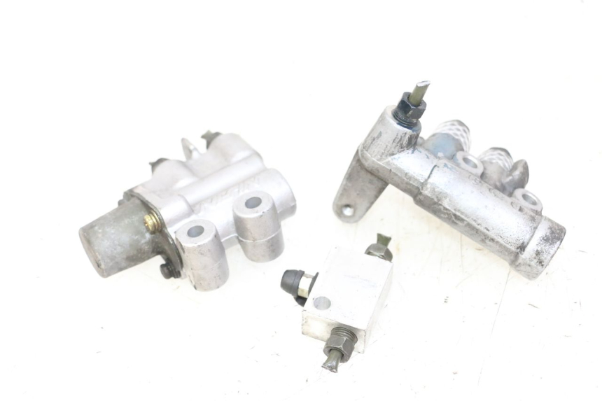 photo de TUBO FRENO HONDA ST PAN EUROPEAN 1300 (2002 - 2013) - Zoom sullo stato d'uso