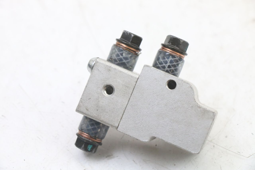 photo de DISTRIBUITORE FRENO SYM FIDDLE 3 III 125 (2014 - 2020) - Zoom sullo stato d'uso