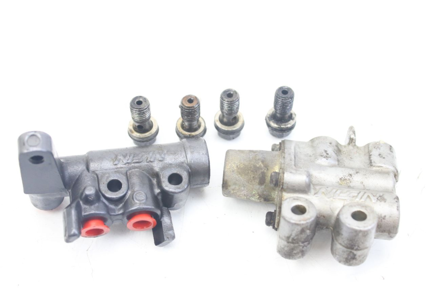 photo de TUBO FRENO HONDA VFR FI RC46 800 (1998 - 2001) - Zoom sullo stato d'uso