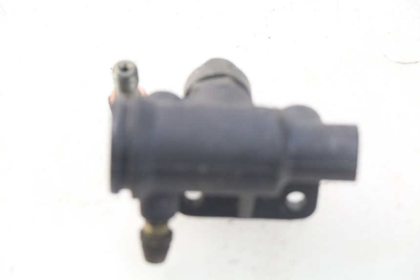 photo de DISTRIBUITORE FRENO PIAGGIO X9 EVOLUTION 125 (2003 - 2007) - Dettaglio del componente