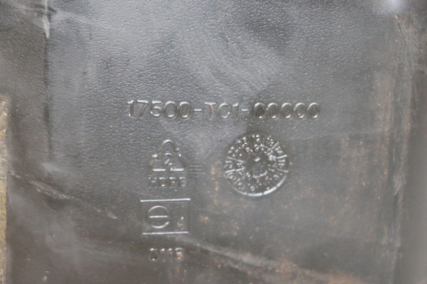 photo de SERBATOIO CARBURANTE  ADIVA AD3 300 (2014 - 2020) - Dettaglio del componente