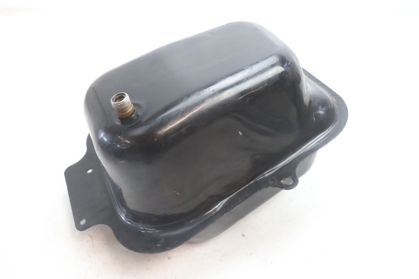 photo de SERBATOIO CARBURANTE KYMCO AGILITY 4T 50 (2005 - 2018) - Stato della superficie e materiale