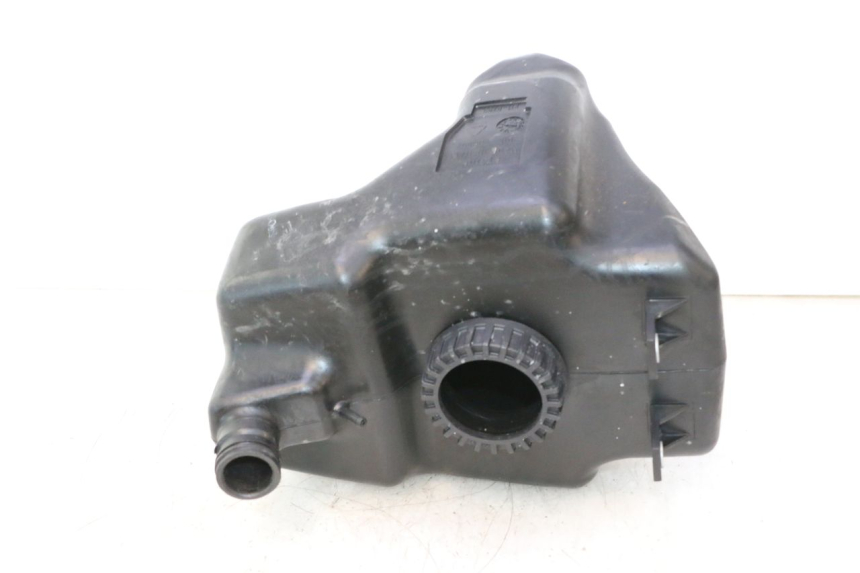 photo de Serbatoio carburante APRILIA ATLANTIC S 125 (2010 - 2013) - Zoom sullo stato d'uso