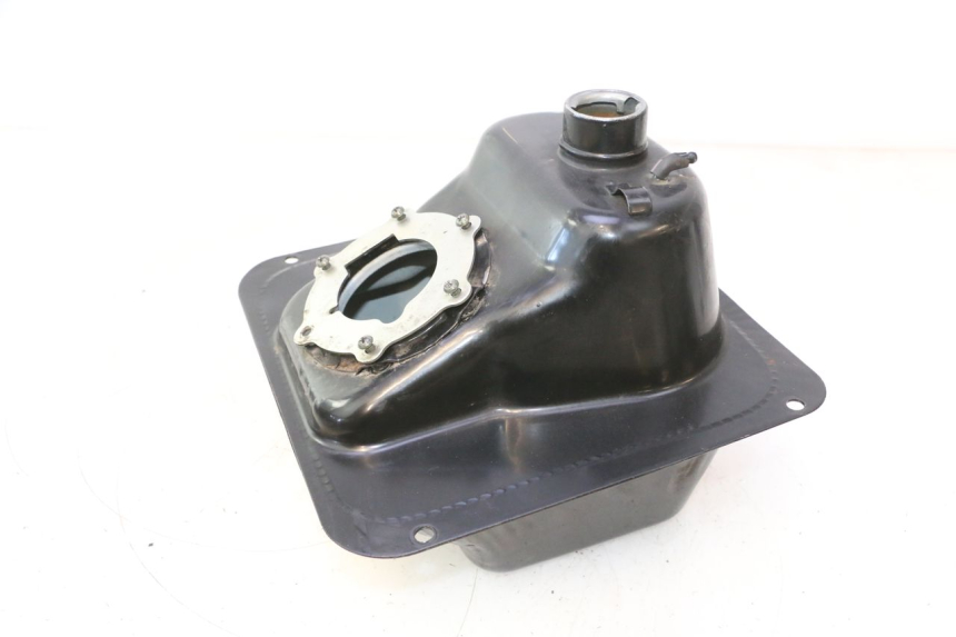 photo de SERBATOIO CARBURANTE  MASH BIBOP 2.0 50 (2021 - 2026) - Caratteristiche distintive
