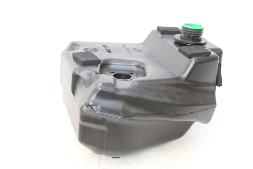 photo de SERBATOIO CARBURANTE MBK BOOSTER SPIRIT 50 (2004 - 2017) - Vista d'insieme del prodotto