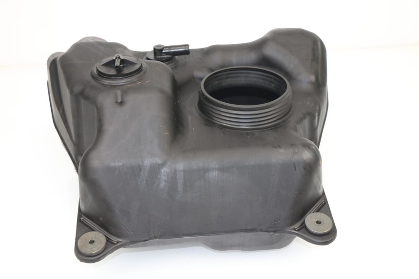 photo de Serbatoio carburante SUZUKI BURGMAN EXECUTIVE ABS 650 (2006 - 2012) - Altra angolazione