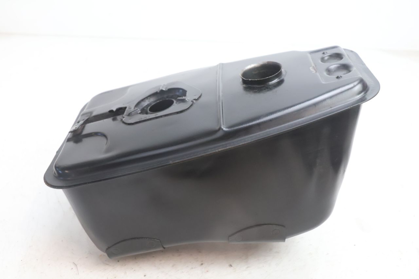 photo de SERBATOIO CARBURANTE PEUGEOT BUXY 50 (1993 - 1998) - Vista principale