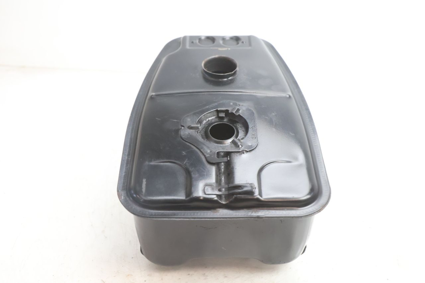 photo de SERBATOIO CARBURANTE PEUGEOT BUXY 50 (1993 - 1998) - Zoom sullo stato d'uso