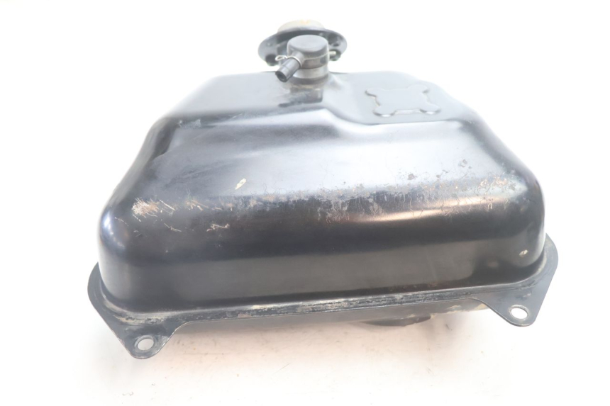 photo de SERBATOIO CARBURANTE YAMAHA BW'S BWS 125 (2010 - 2013) - Zoom sullo stato d'uso
