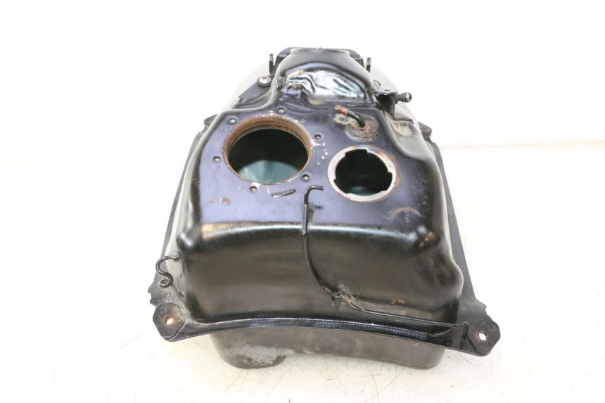 photo de SERBATOIO CARBURANTE  BMW C SPORT 650 (2015 - 2021) - Zoom sui componenti