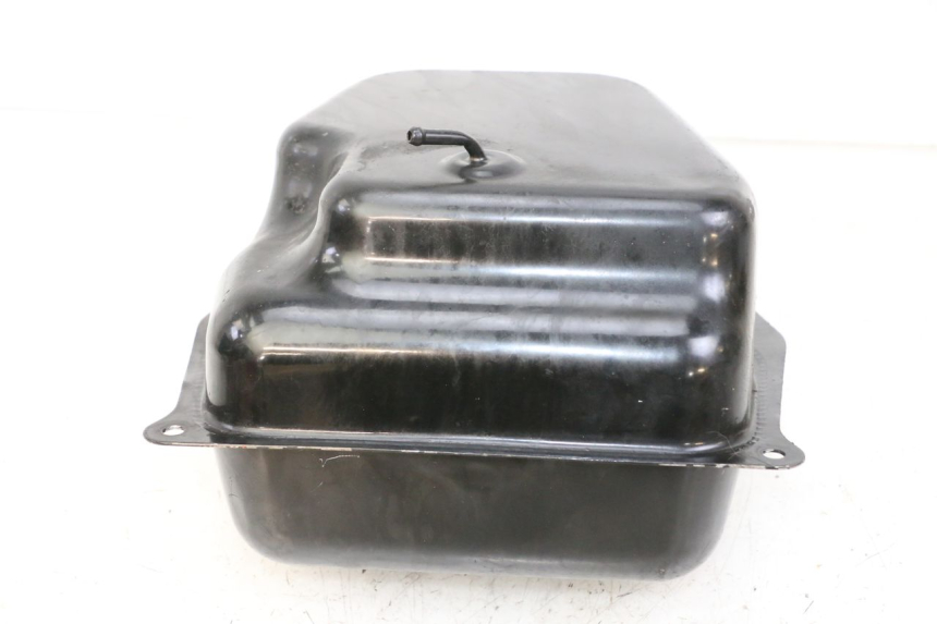 photo de SERBATOIO CARBURANTE  ORCAL CAVARO 4T 50 (2019 - 2023) - Primo piano tecnico