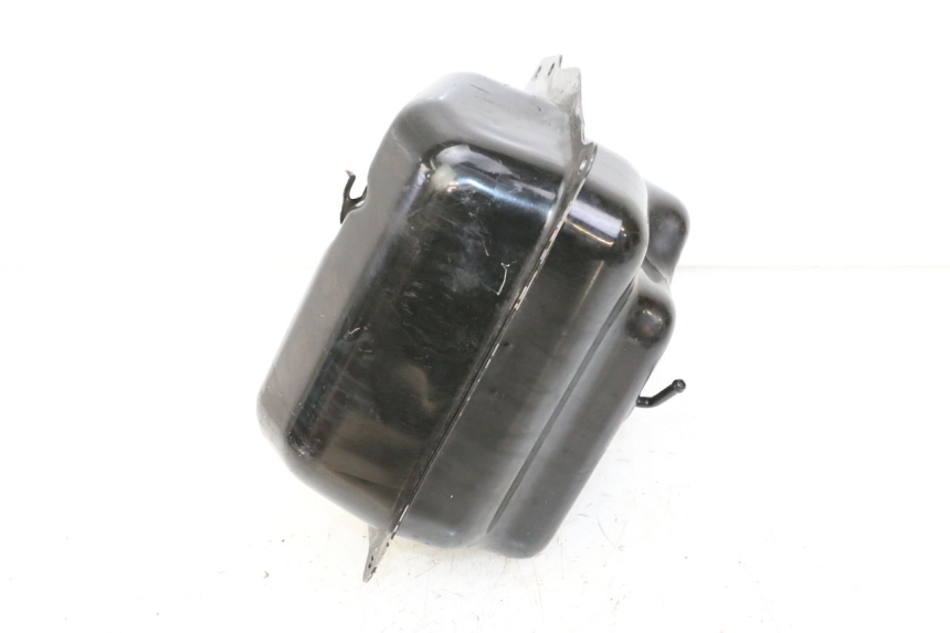 photo de SERBATOIO CARBURANTE  ORCAL CAVARO 4T 50 (2019 - 2023) - Dettagli dei punti di fissaggio