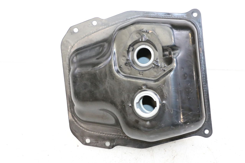 photo de SERBATOIO CARBURANTE  ORCAL CAVARO 4T 50 (2019 - 2023) - Stato della superficie e materiale