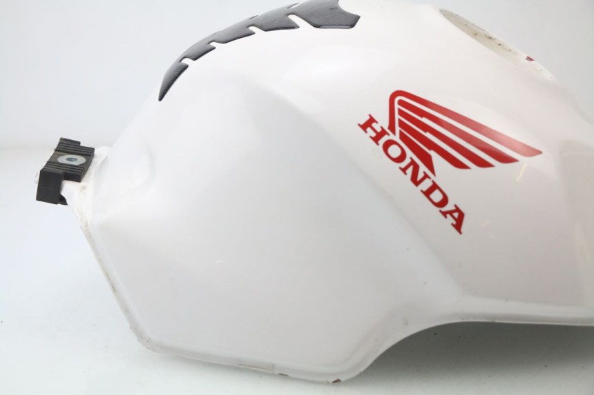 photo de SERBATOIO CARBURANTE  HONDA CBR 929 RR FIREBLADE 900 (2000 - 2001) - Dettagli dei punti di fissaggio